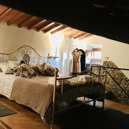 Tuscany House Guest house *