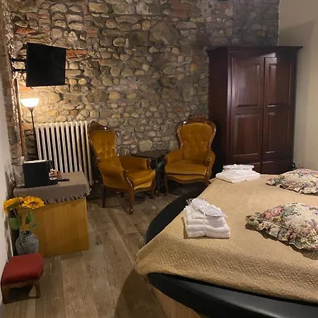 Tuscany House *